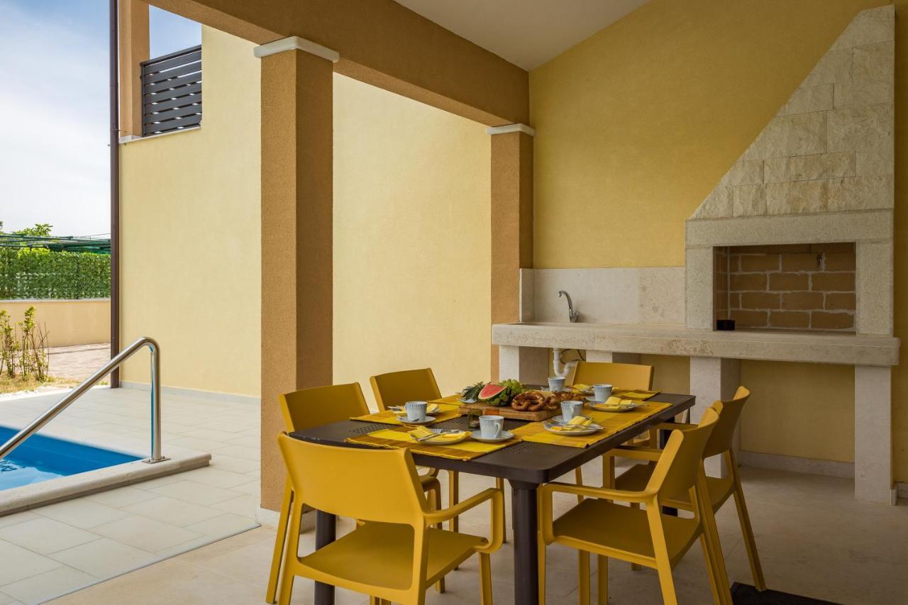 Villa Carneol Kaldanija 外观 照片