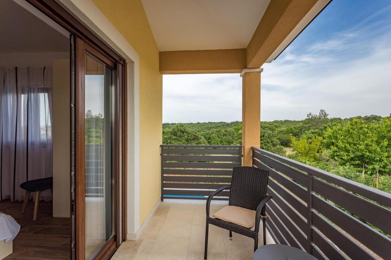 Villa Carneol Kaldanija 外观 照片